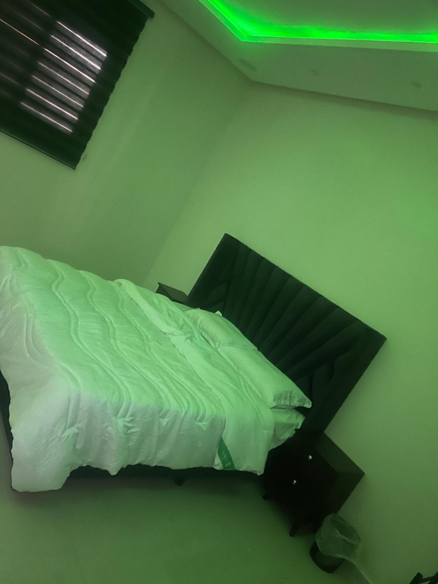 Apartment شقه غرفه وصاله مريحه Riyadh